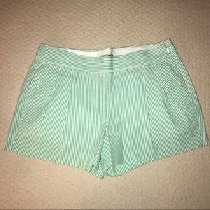 J Crew Ladies Shorts Green/White Seersucker Size 6